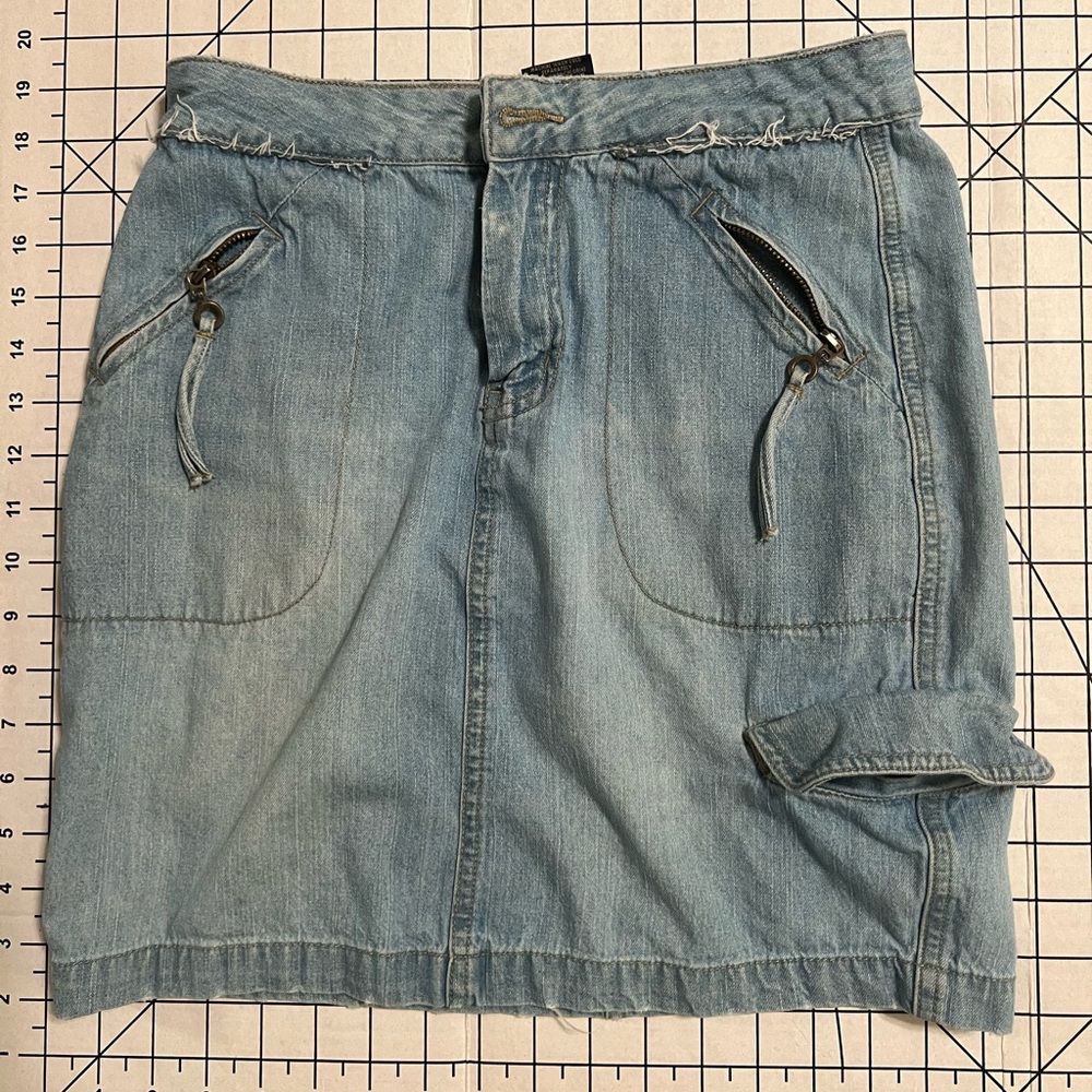 Vintage Squeeze jean denim skirt 3/4